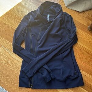 Lululemon Size 10 Zip Up Top